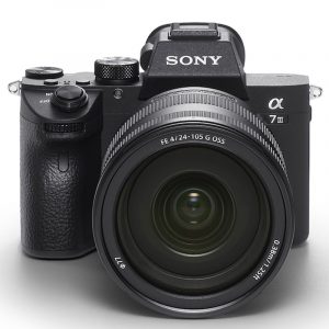 Sony Alpha 7 III SEL FE 24-105mm OSS DSLM-Kit